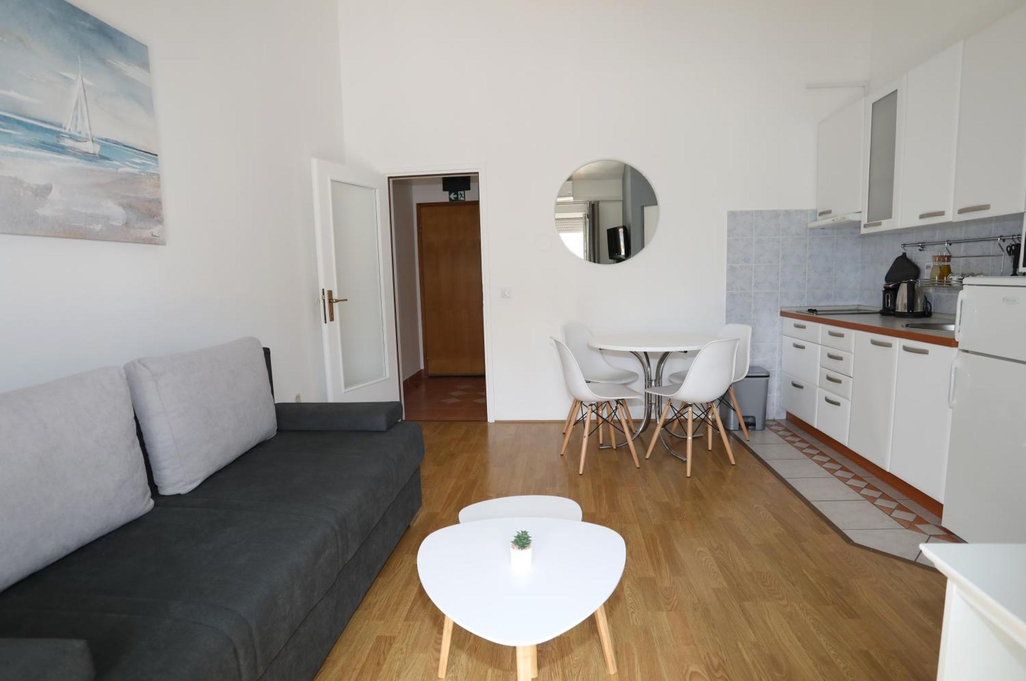 Apartment Loly Медулин Экстерьер фото